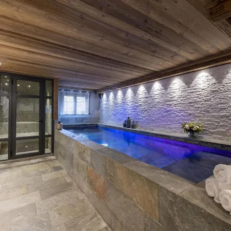Σαλέ Alpine Serenity: Chalet Retreat *